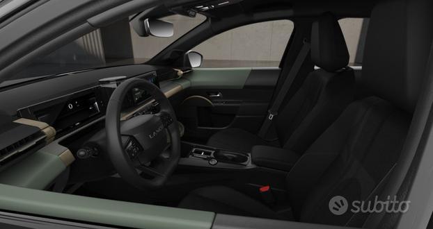 LANCIA Ypsilon Hybrid e-DCT