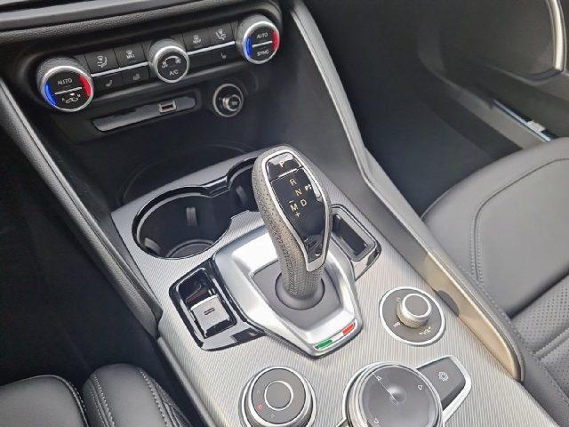 ALFA ROMEO Giulia 2.2 Turbodiesel 210 CV AT8 AWD Q4 Veloce