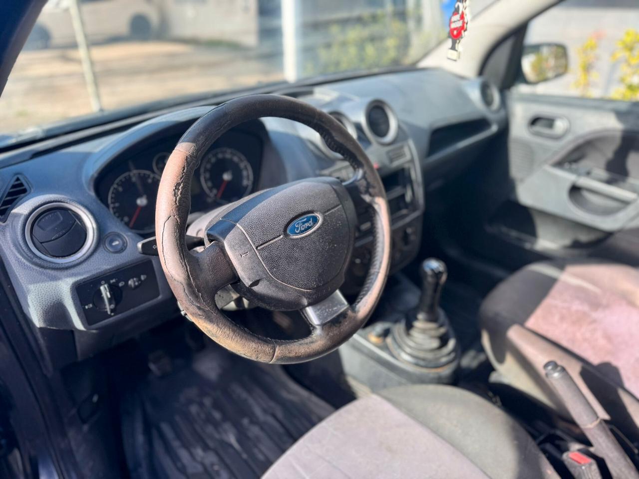 Ford Fiesta 1.4 TDCi 5p. Titanium