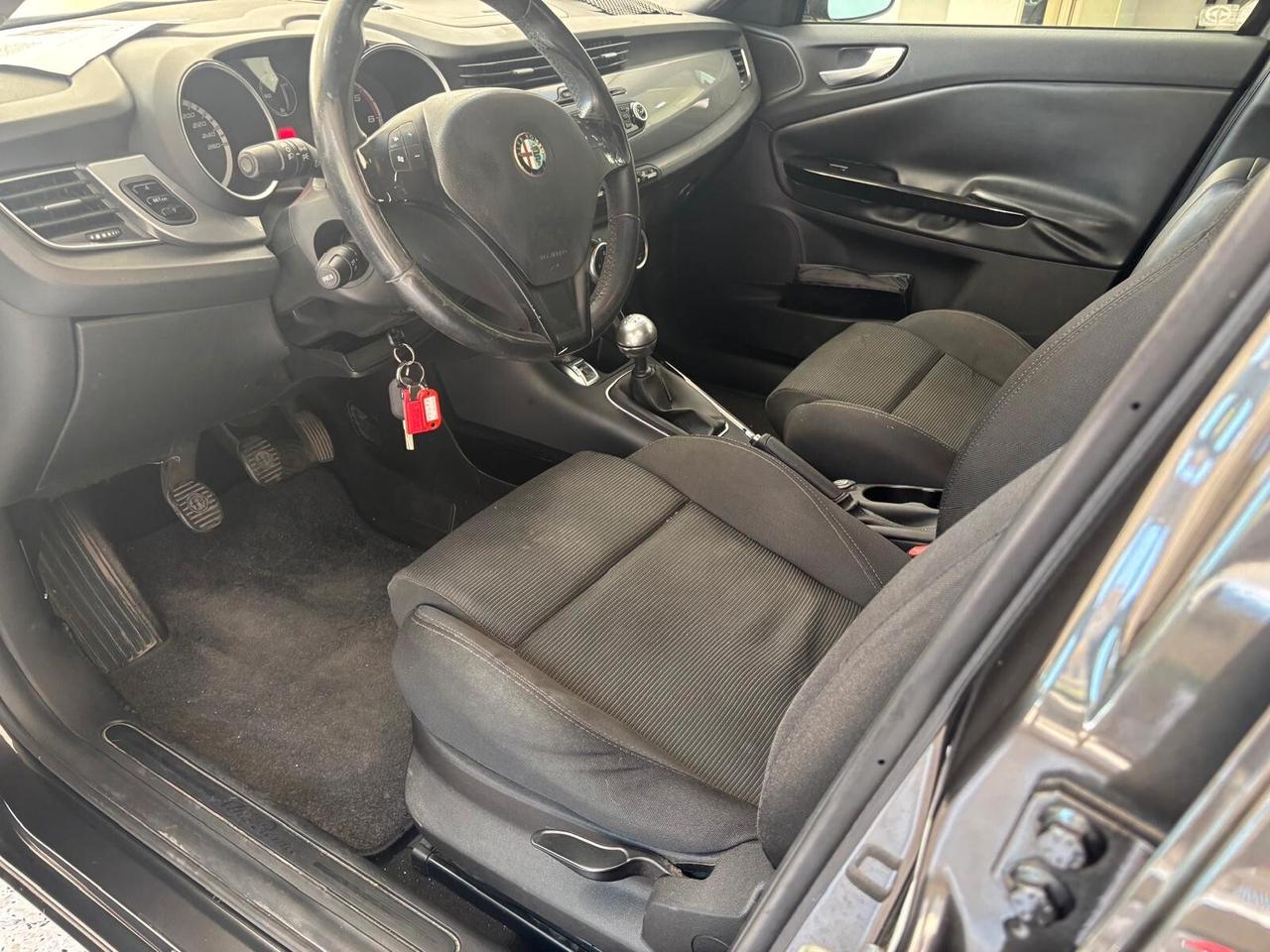 Alfa Romeo Giulietta 1.6 JTDm-2 105 CV Exclusive