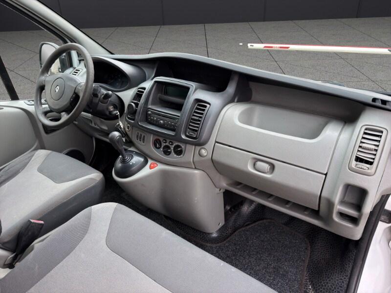 RENAULT Trafic 3ª serie Trafic T27 2.0 dCi/115...