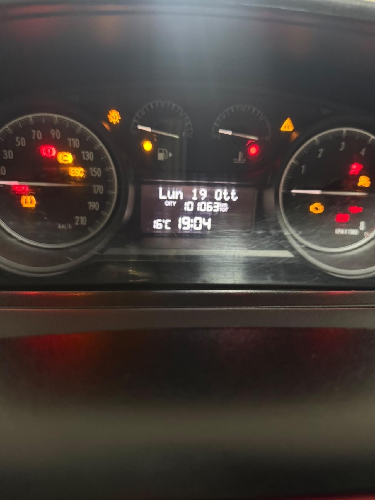 Lancia Ypsilon 1.2 69 CV 5 porte GPL Ecochic Platinum