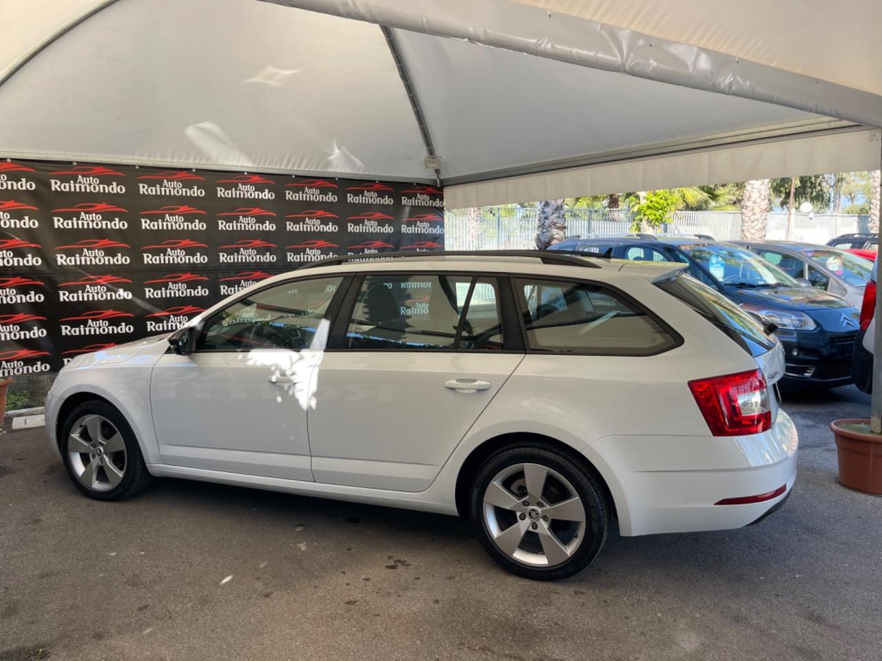 Skoda Octavia 1.6 TDI CR 115 CV Wagon Executive