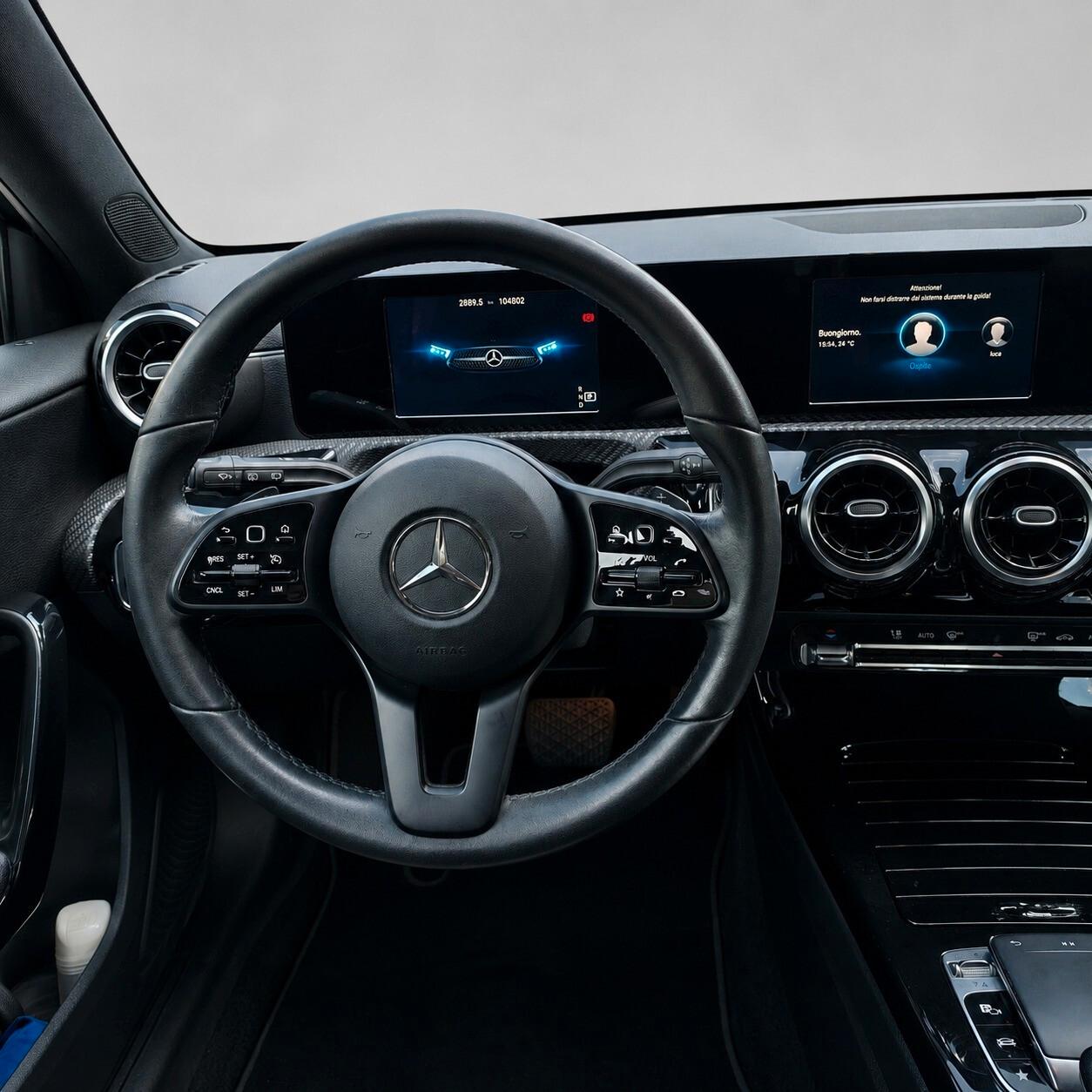 MERCEDES-BENZ CLASSE A 180d W177 BUSINESS AUTO
