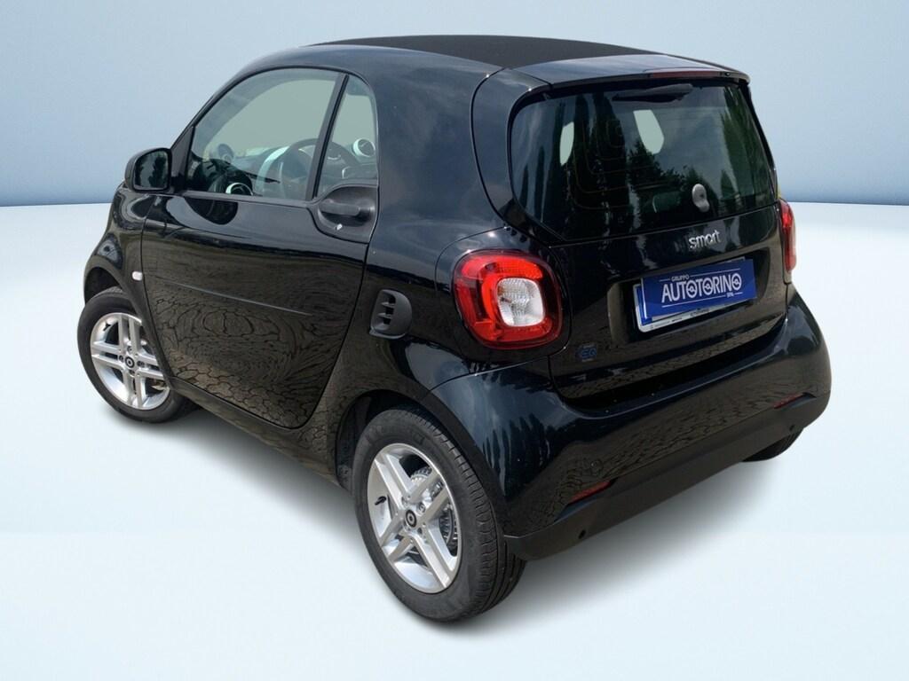 Smart fortwo EQ Pure