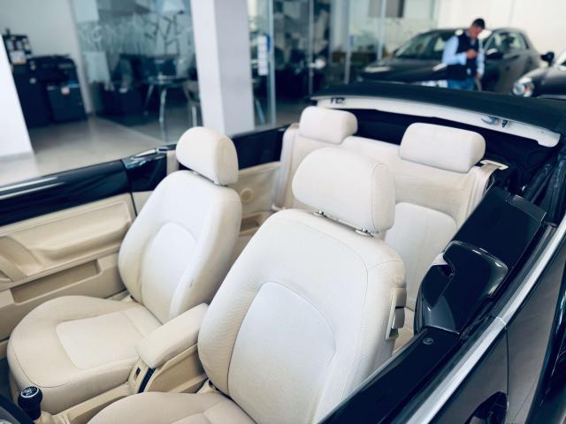 Volkswagen New Beetle Cabrio 1.6