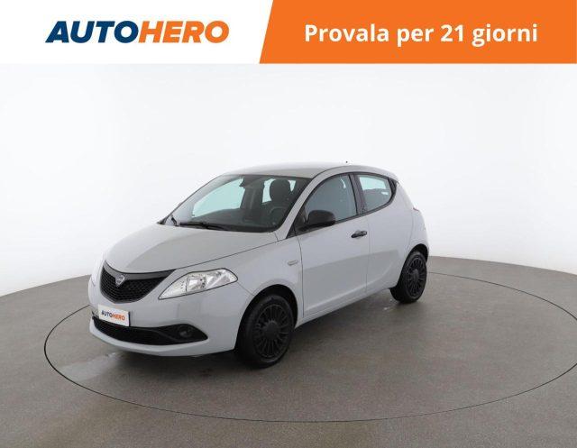 LANCIA Ypsilon 1.0 FireFly 5 porte S&S Hybrid Ecochic Silver
