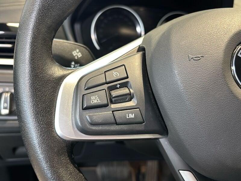 BMW X1 sDrive 18i XLine Plus automatico