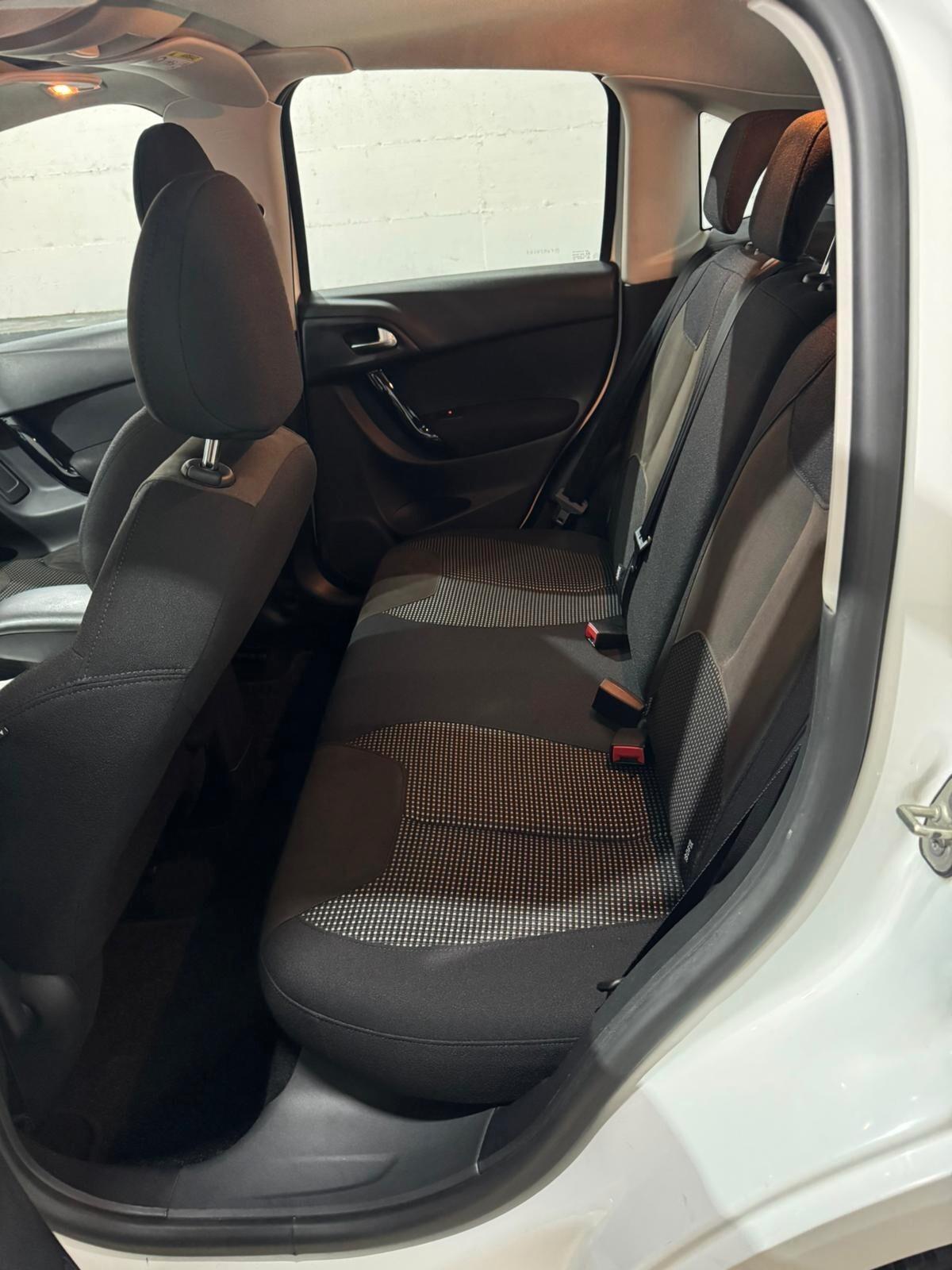 Citroen C3 BlueHDi 100 S&S Exclusive