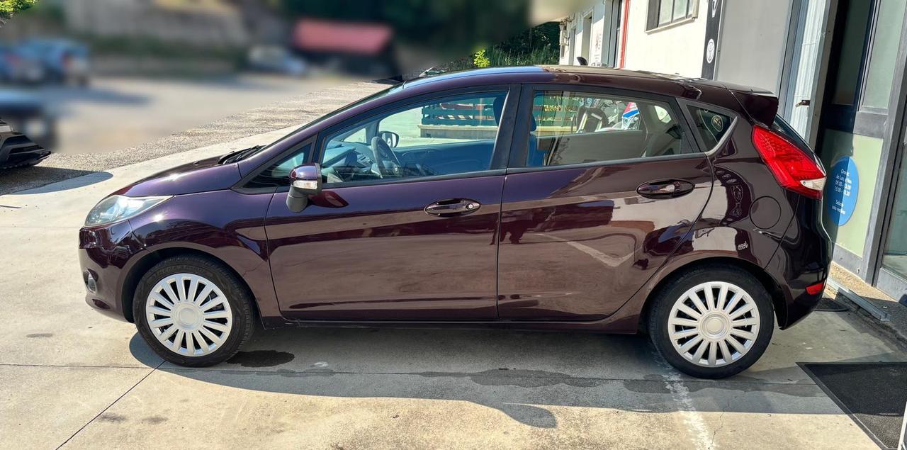 Ford Fiesta 1.4 Titanium Gpl