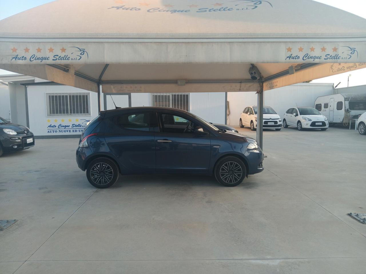 Ypsilon 1.0 C.V 70 Fire Hybrid IL TOP PERFETTA QUAL PROVA