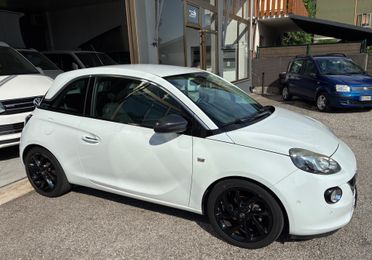 Opel Adam 1.2 69 cv Glam