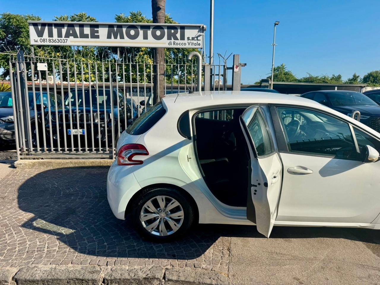 Peugeot 208 1.2 VTi 82 CV 5 porte Allure