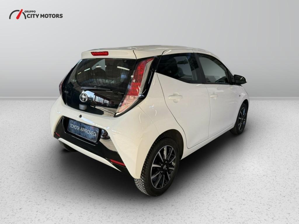 Toyota Aygo 5 Porte 1.0 VVT-i x-play