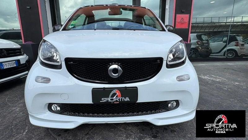 smart fortwo RATA MENSILE 229,00 EURO fortwo 70 1.0 twinamic cabrio Passion