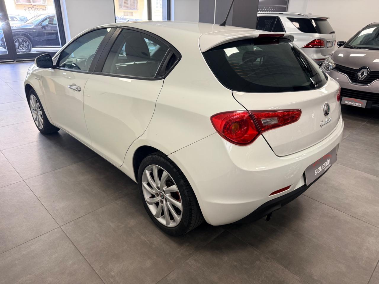 Alfa Romeo Giulietta 1.6 JTDm-2 105 CV Progression