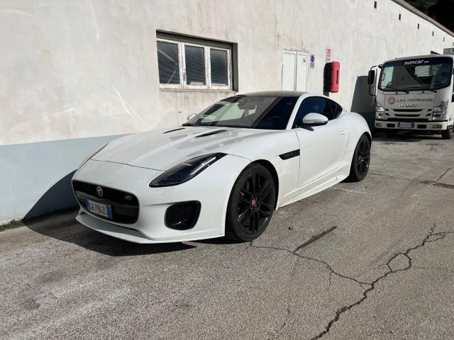 JAGUAR F-Type 2.0 aut. Coupé Chequered Flag