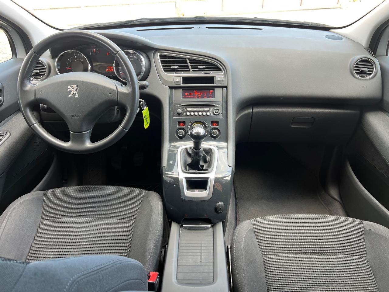 Peugeot 5008 1.6 VTi 120CV 7 POSTI - GANCIO TRAINO