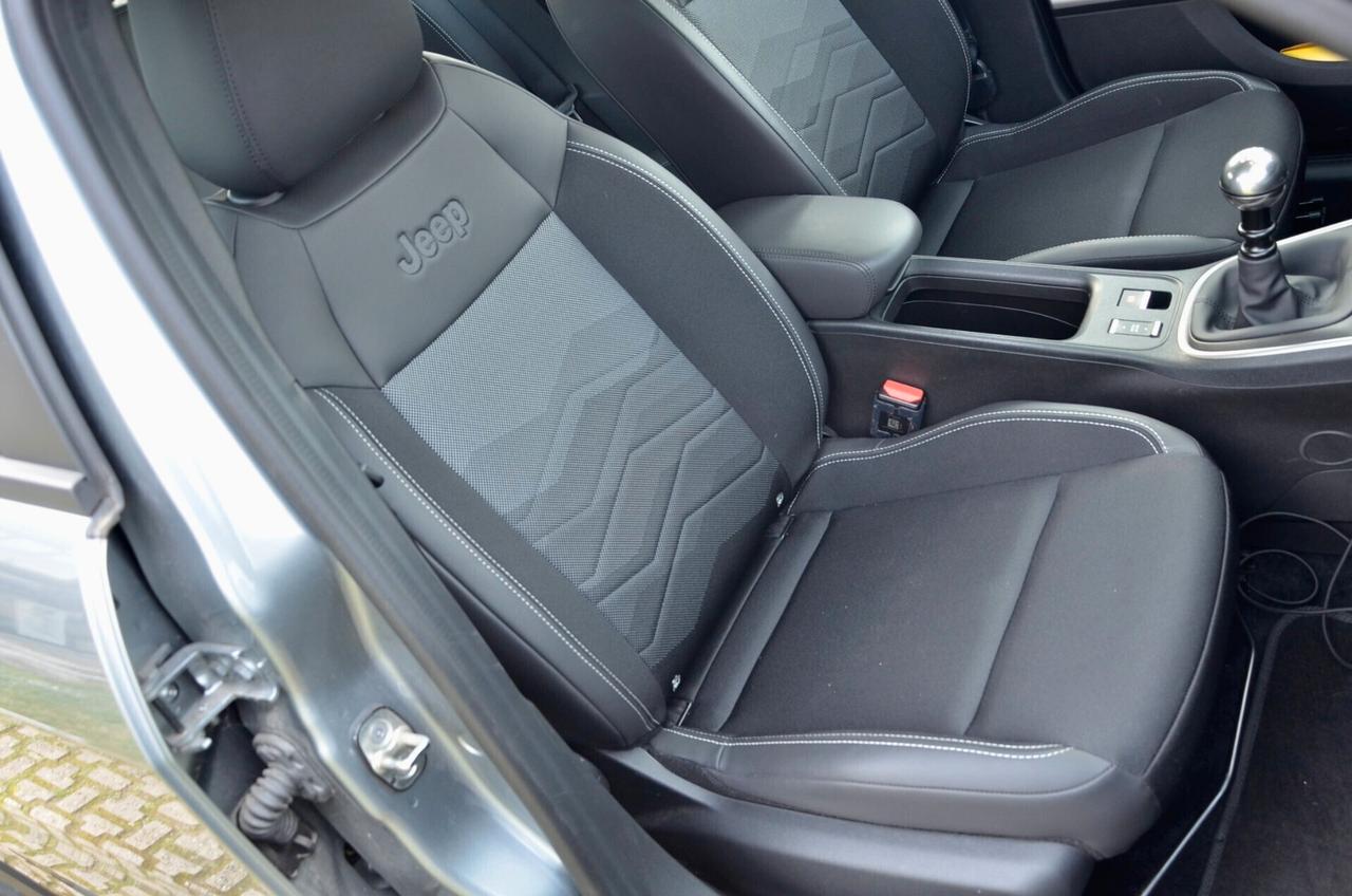 JEEP AVENGER 1.2 t ALTITUDE FWD 100cv, PREZZO REALE, UNICOPROPRIETARIO, SERVICE JEEP, UFF ITALIANA, EURO 6D, NAVI, PERMUTE