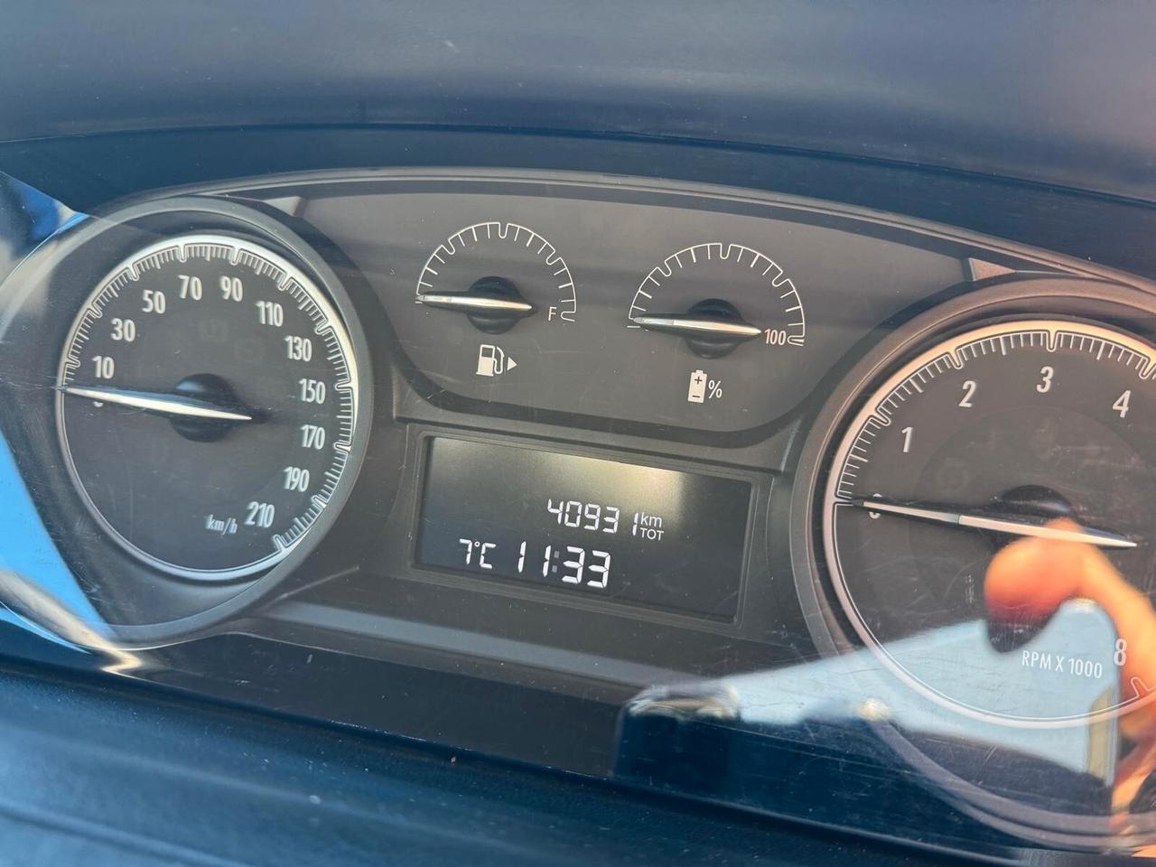 Lancia Ypsilon 1.0 FireFly 5 porte S&S Hybrid Ecochic Silver