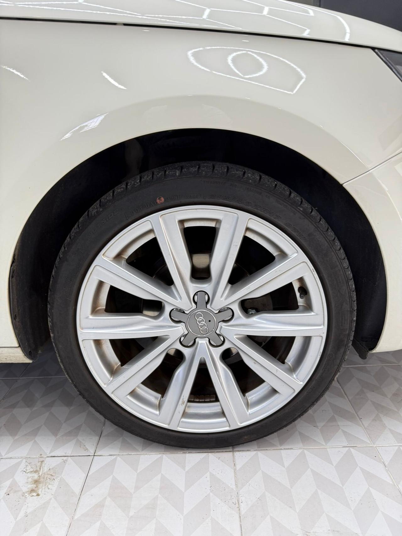 Audi A1 SPB 1.6 TDI 105 CV Attraction