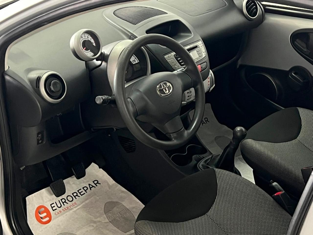 Toyota Aygo 1.0 12V VVT-i 3 porte Lounge Connect MMT