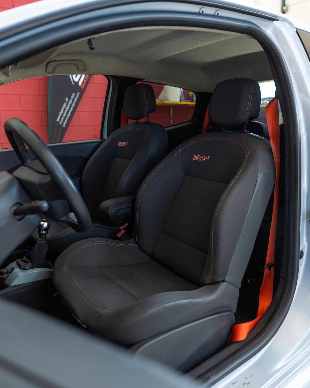 Renault Twingo 1.6 16V RS CUP