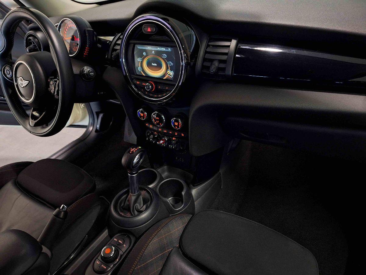 Mini Cooper SD aut. Hype - SEVEN - XENO - PELLE - VETRI SC - SEDILI RISCALD