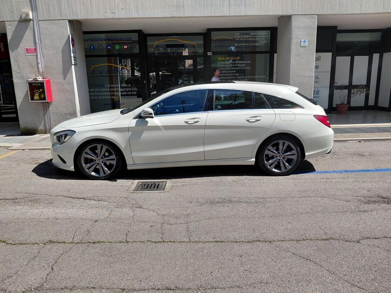 Mercedes-Benz CLA 180 Executive Shooting Br #11009