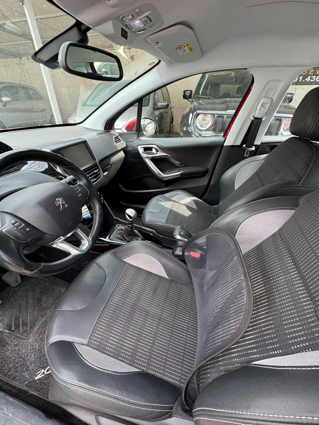 Peugeot 2008 BlueHDi 120 S&S Allure