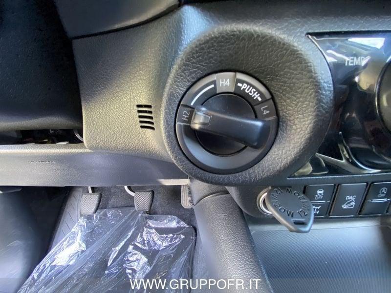 Toyota Hilux 2.4 D-4D 4WD 4 porte Double Cab Comfort NETTO IVA