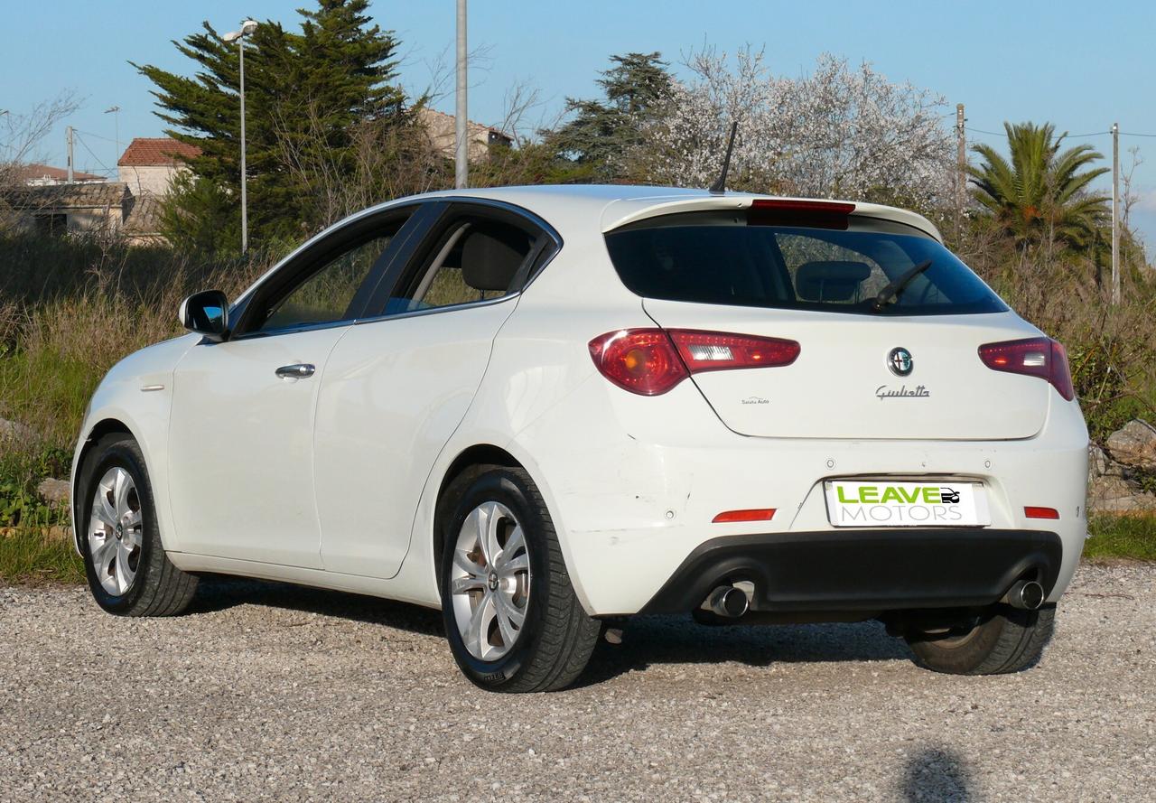 Alfa Romeo Giulietta 2.0 JTDm-2 140 CV Distinctive