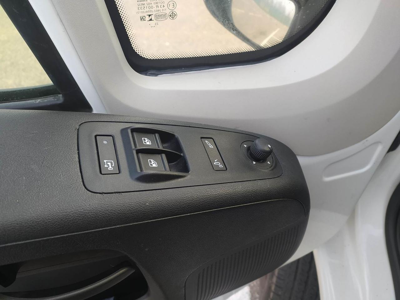 Peugeot Boxer Comfort 2.2 Blue HDI Camper #8237