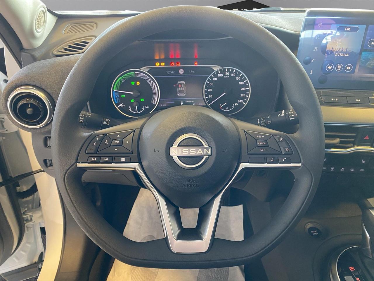 Nissan Juke 1.6 hev Acenta