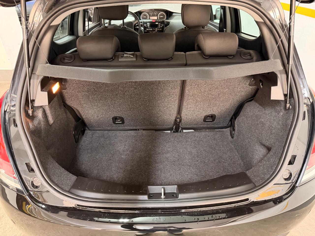 Lancia Ypsilon 1.2 69 CV 5 porte S&S Elefantino Blu