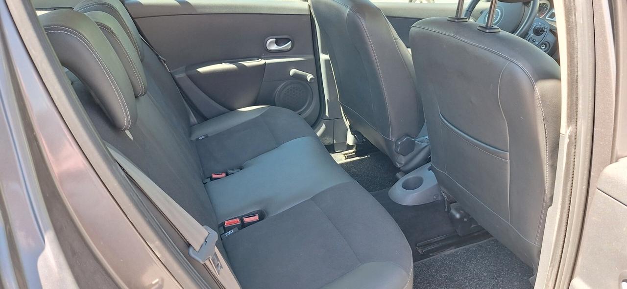 Renault Clio 1.2 16V 5 porte Live!