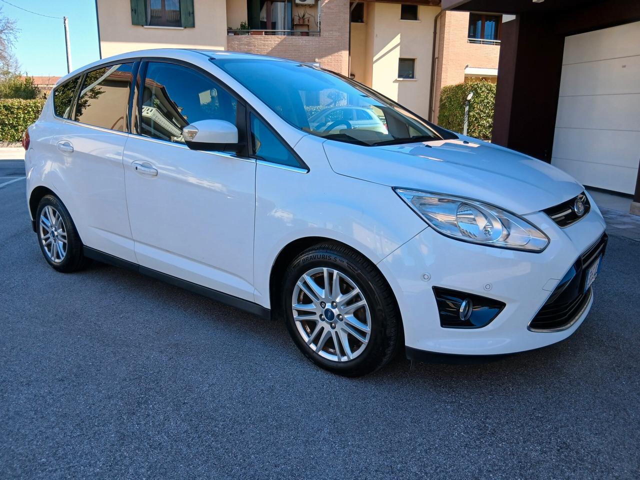 Ford C-Max 1.0 EcoBoost 100CV Titanium pronta consegna