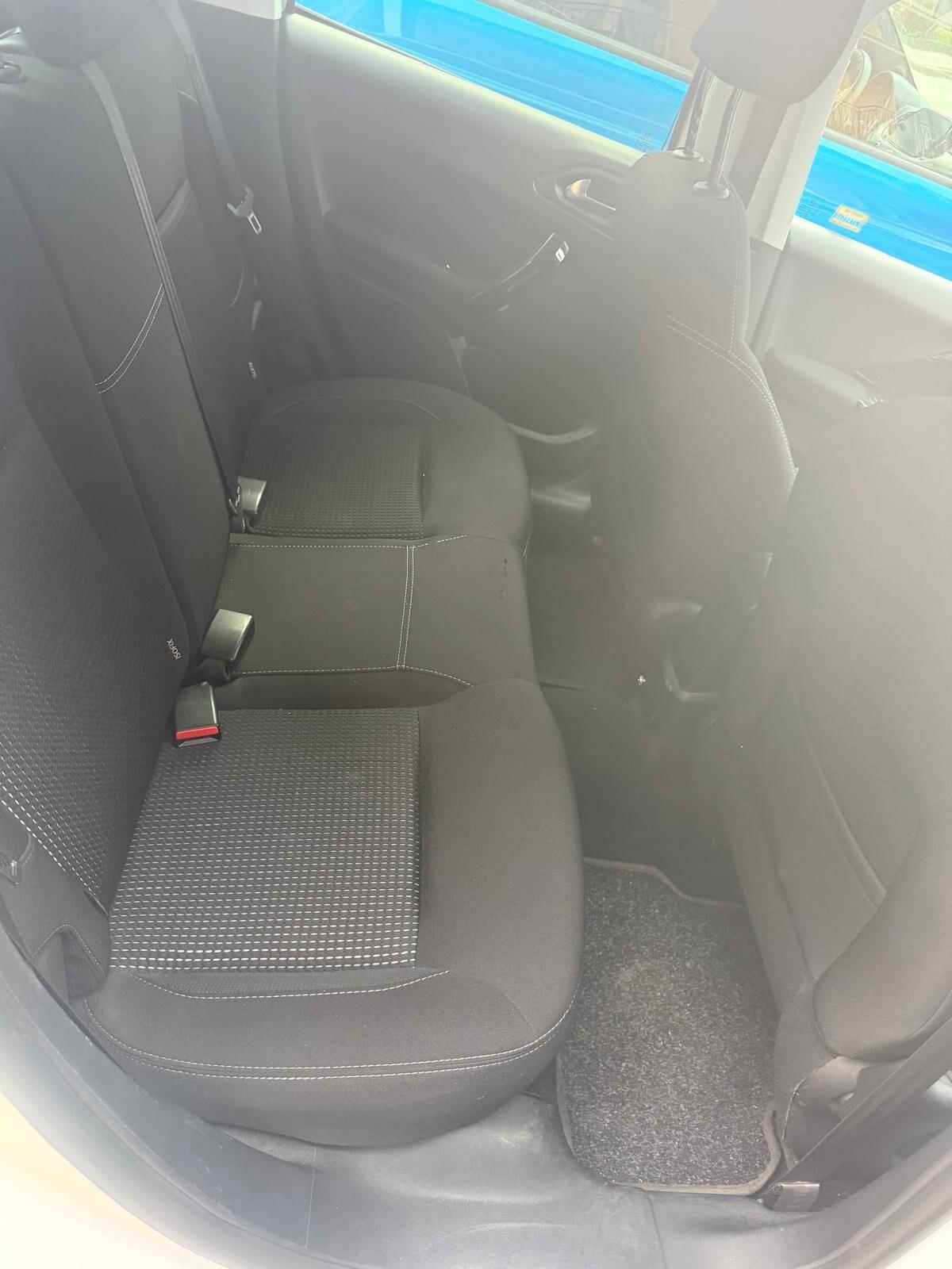 Peugeot 208 PureTech 82 5 porte Style