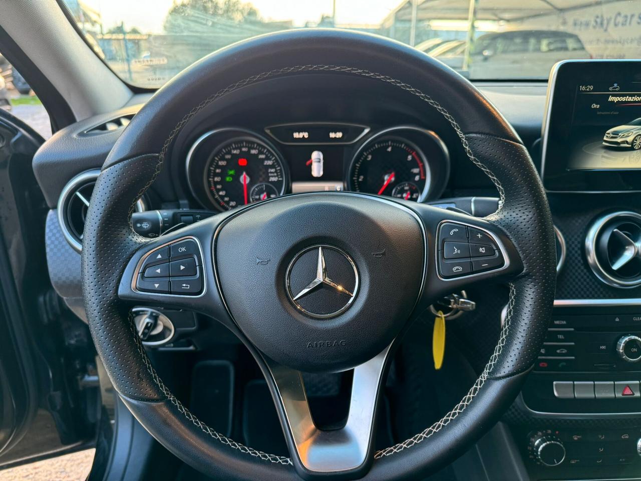 Mercedes-benz A 200 d Automatic 4Matic Premium