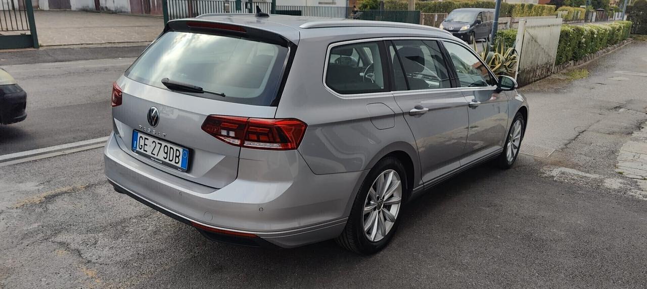Volkswagen Passat Variant 2.0 TDI SCR 122 CV EVO DSG Business