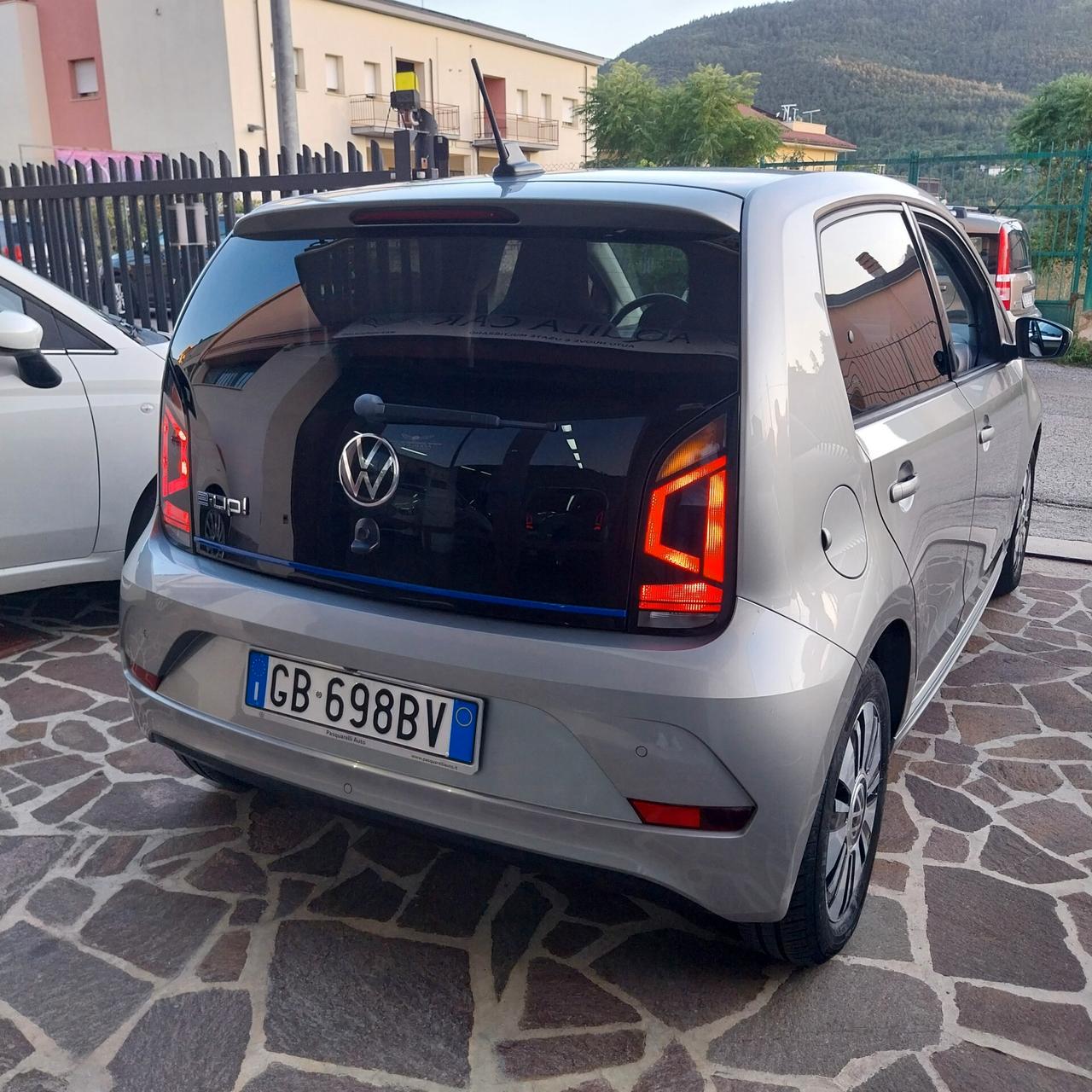 Volkswagen up! e-up! 82 CV
