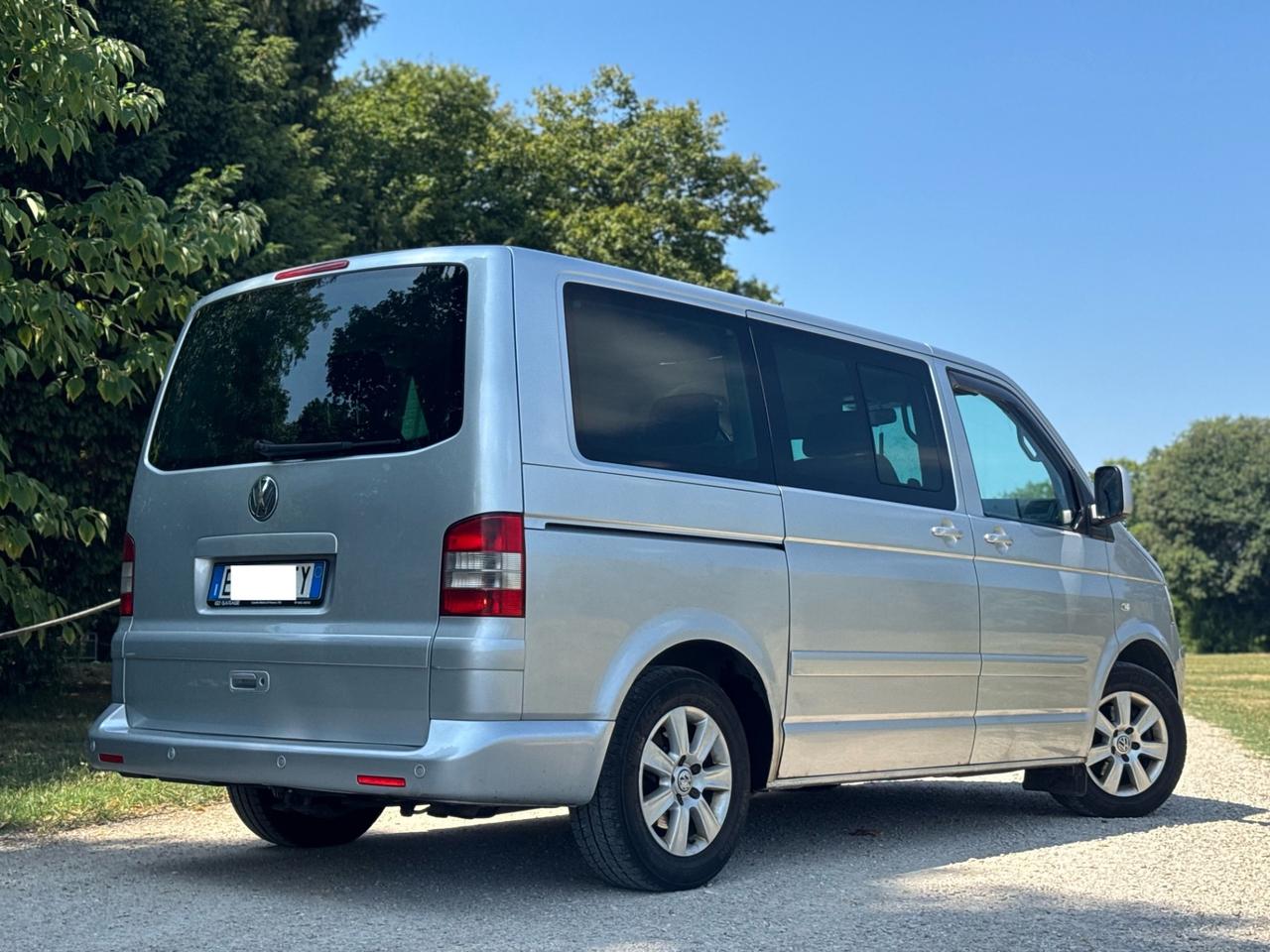 Volkswagen Multivan 2.5 TDI/174CV 4motion Highline