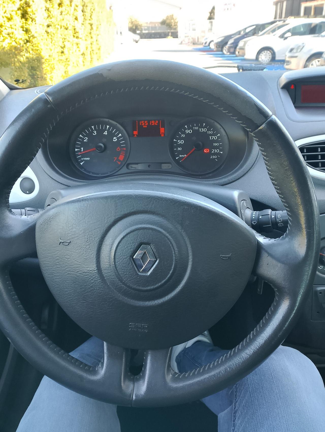 Renault Clio 1.2 16V 5 porte Yahoo!