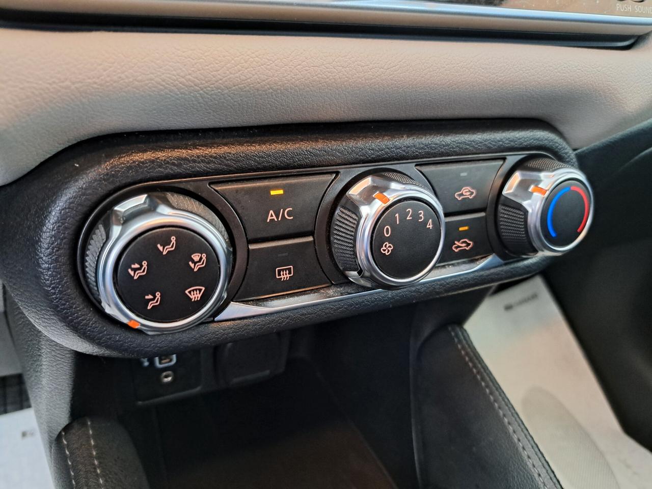 Nissan Micra 1.0 IG-T 5 porte Acenta 95CV