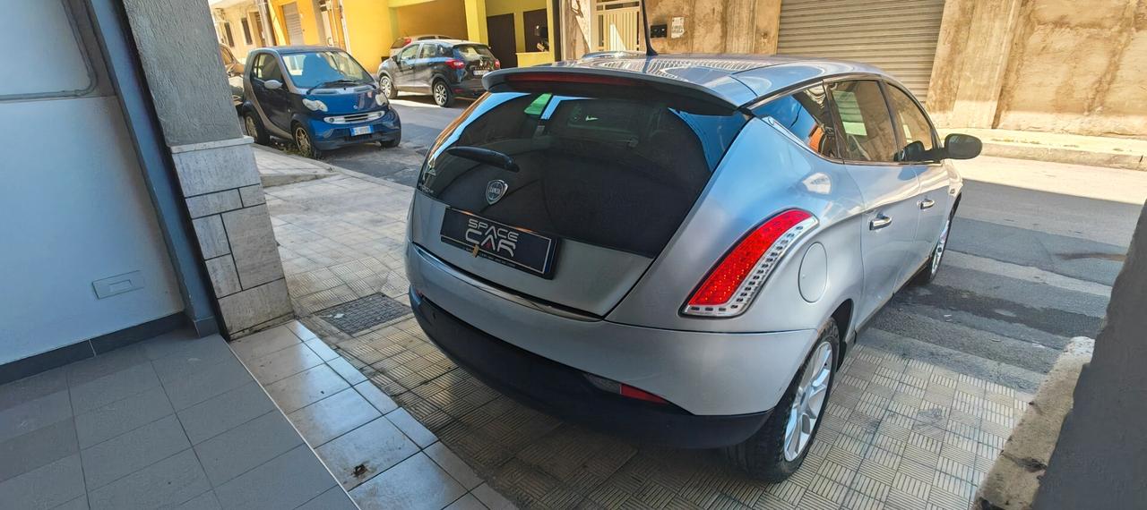 Lancia Delta 1.6 MJT DPF Selectronic Platino