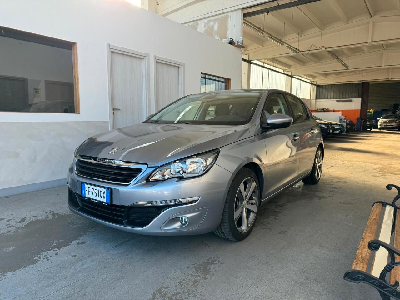 Peugeot 308 PureTech Turbo 130 S&S Allure