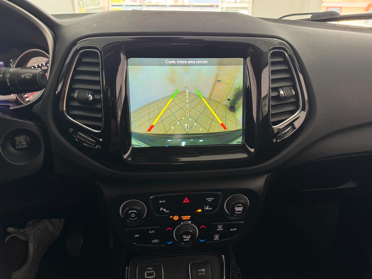 Jeep Compass 1.6 Multijet II Night Eagle