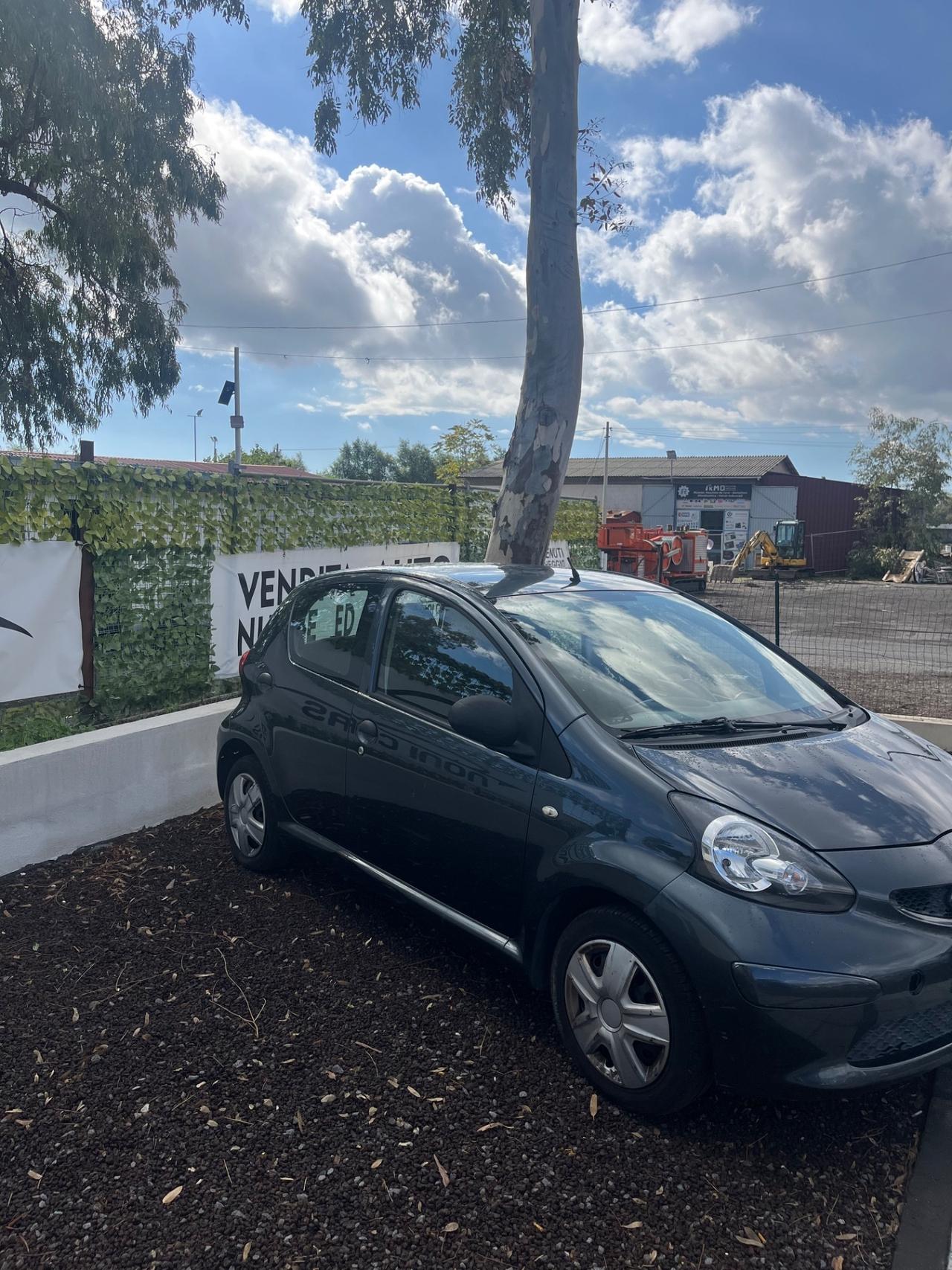 Toyota Aygo 1.0 12V VVT-i 5 porte