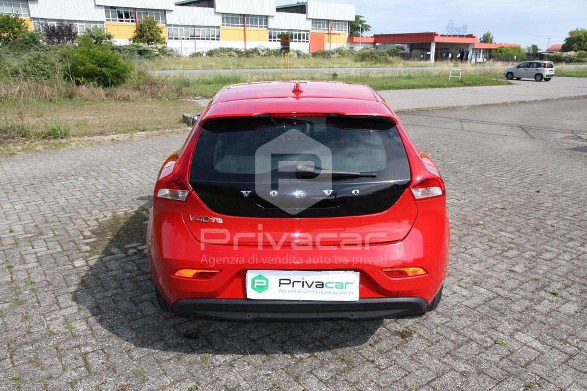 VOLVO V40 D2 Kinetic