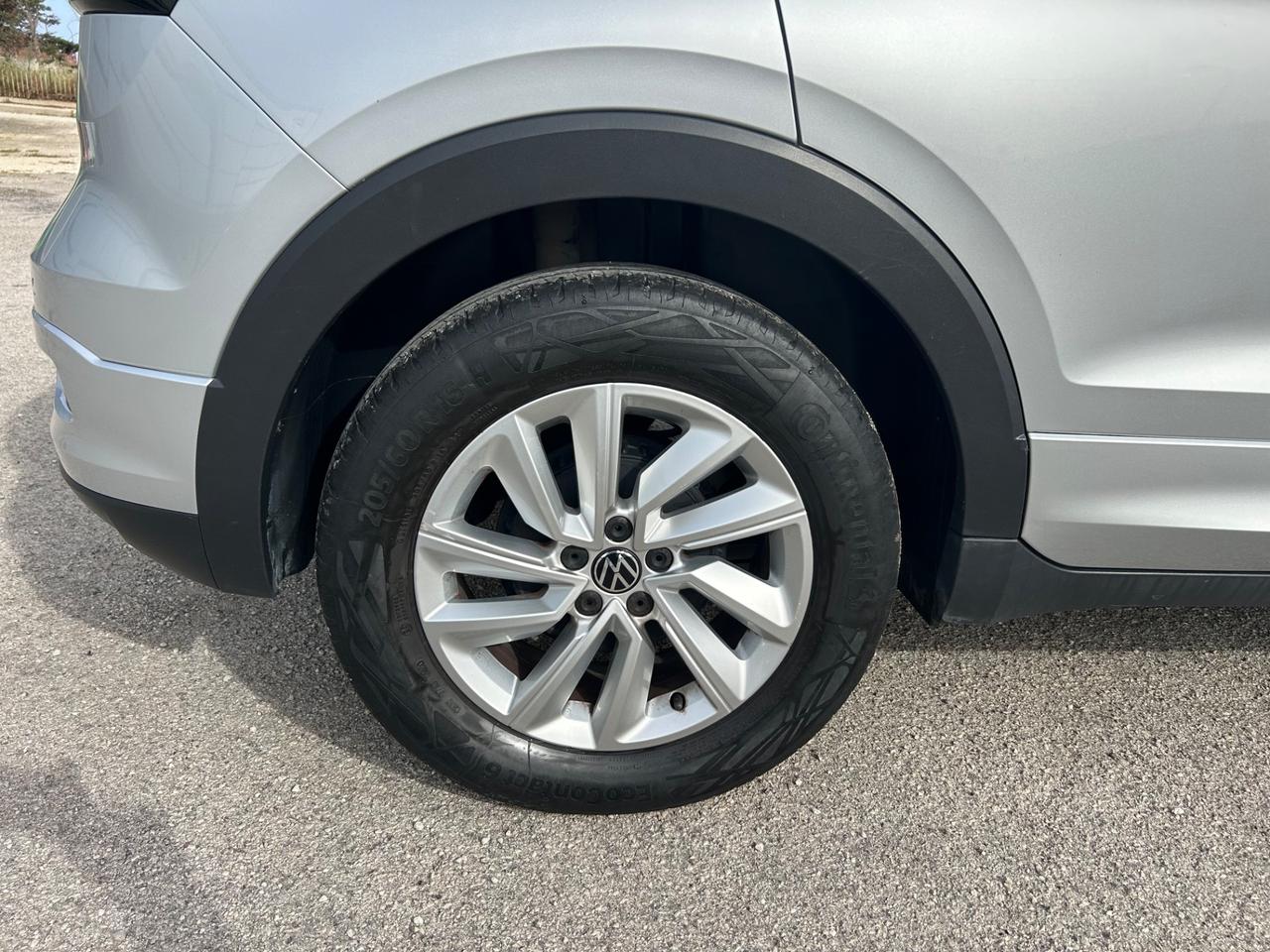 Volkswagen T-Cross 1.0 TSI R line